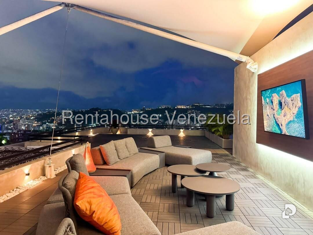 Apartamento en Colinas de Valle Arriba, Caracas – 1