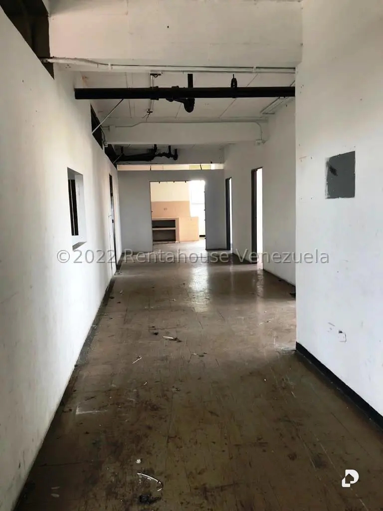 Edificio en Boleíta Sur, Caracas – 1