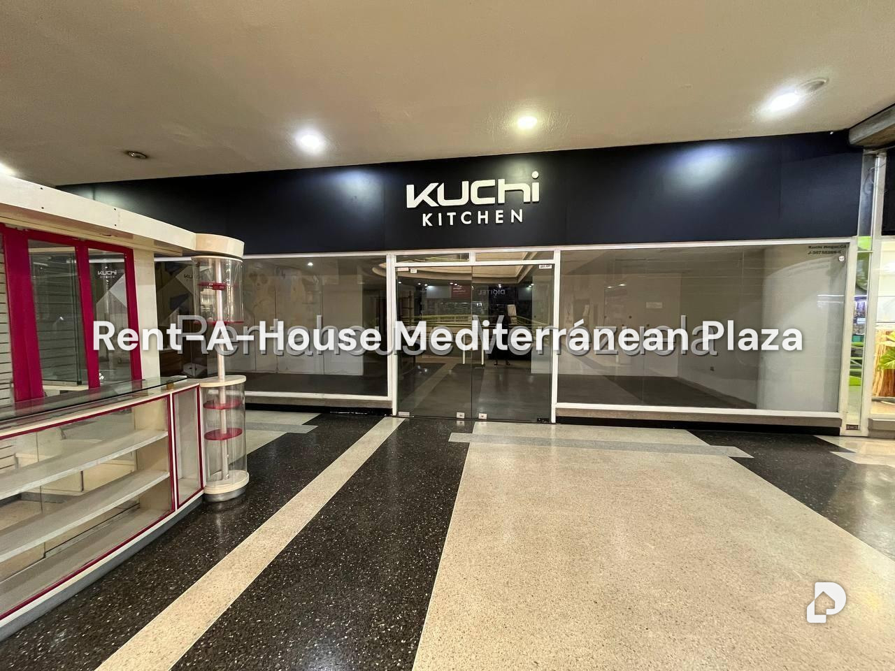 Commercial space in Prebo I, Valencia – 2