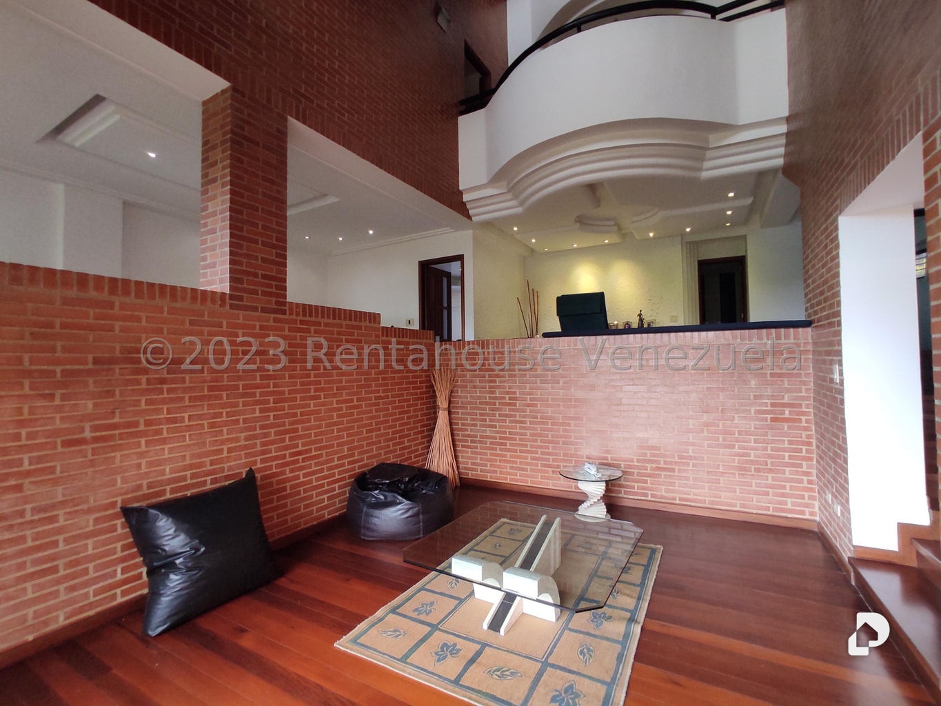 Casa en Colinas de Tamanaco, Caracas – 11