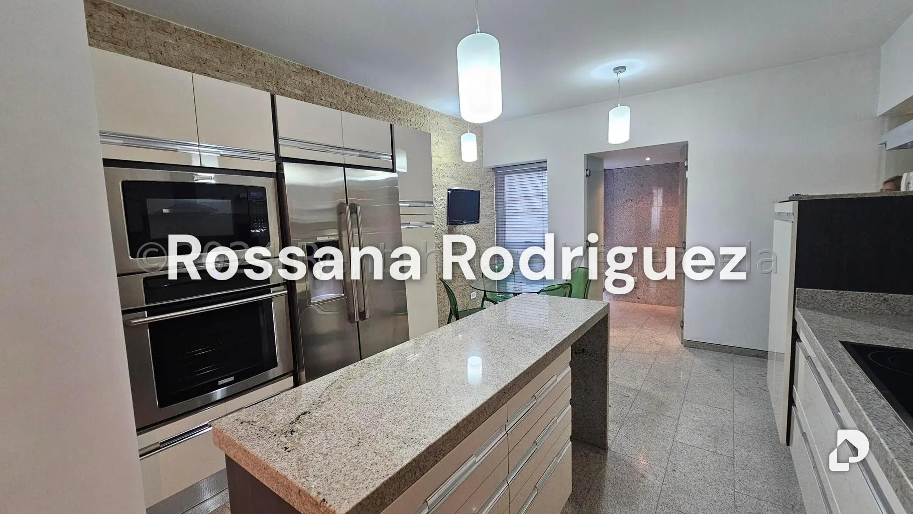 Apartamento en Las Mesetas de Santa Rosa de Lima, Caracas