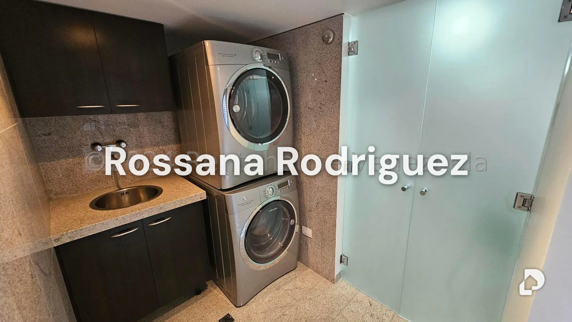Apartamento en Las Mesetas de Santa Rosa de Lima, Caracas