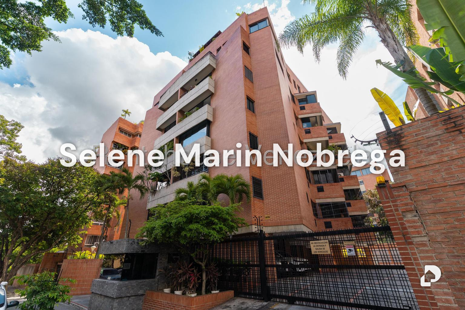 Apartamento en Campo Alegre, Caracas – 1