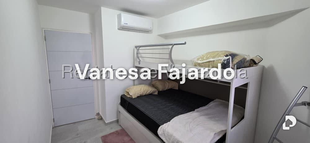 Apartamento en Alto Prado, Caracas – 18
