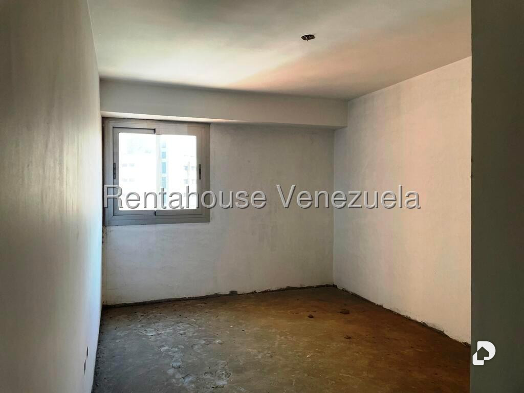 Apartamento en Los Dos Caminos, Caracas – 22