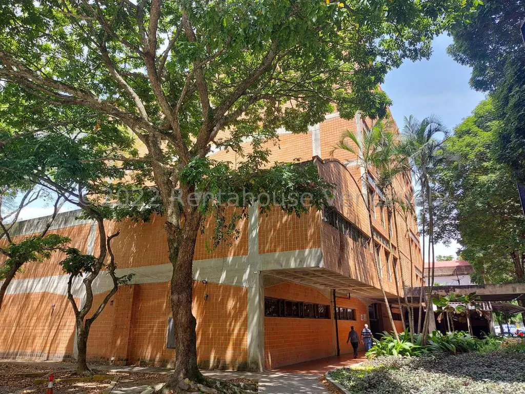 Office in Terrazas del Ávila, Caracas - 1