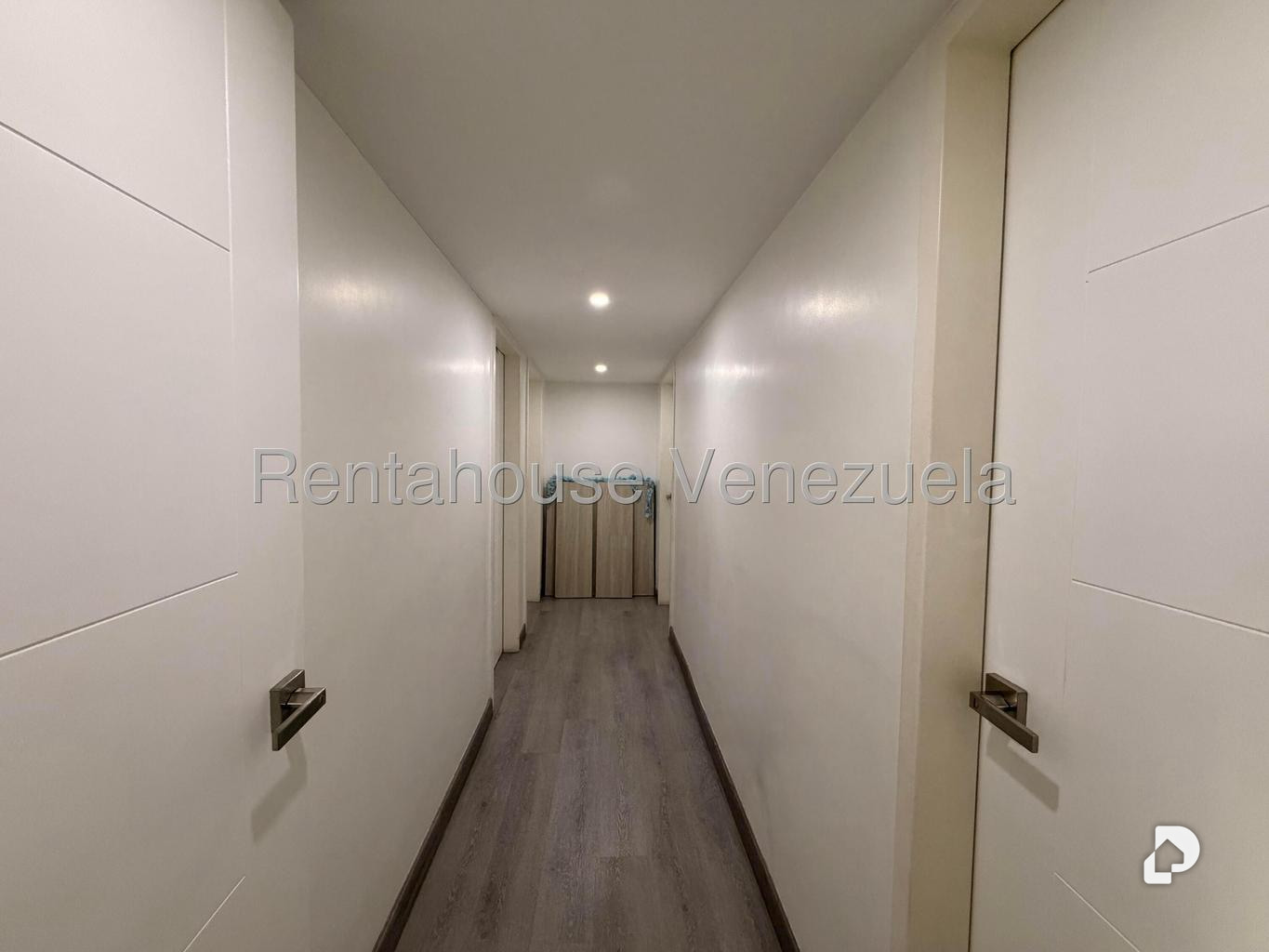 Apartamento en Campo Alegre, Caracas – 12