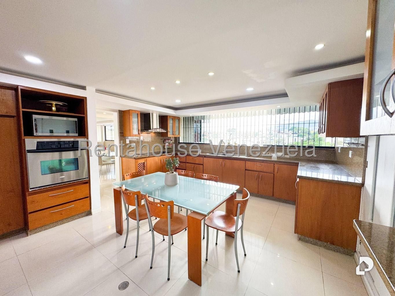Apartamento en Cumbres de Curumo, Caracas – 16