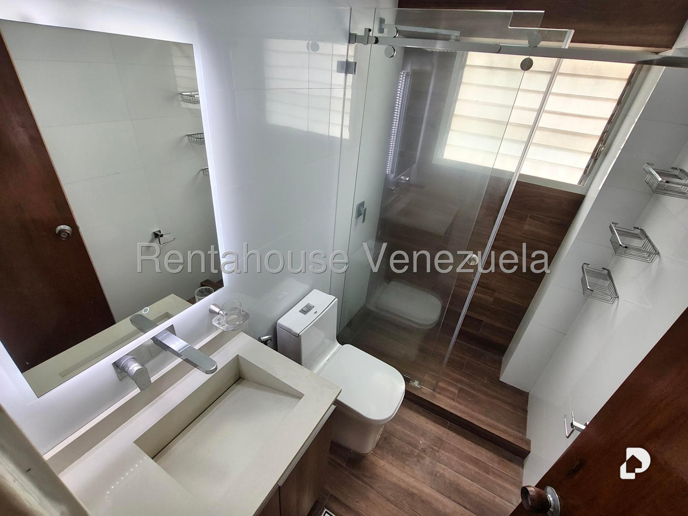 Apartamento en La Urbina, Caracas – 24