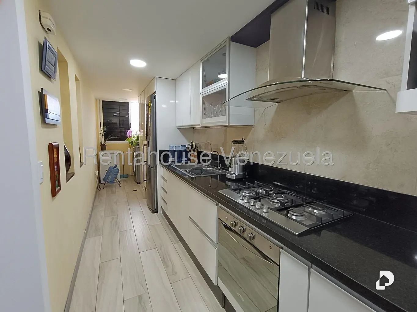 Apartamento en Colinas de La Tahona, Caracas