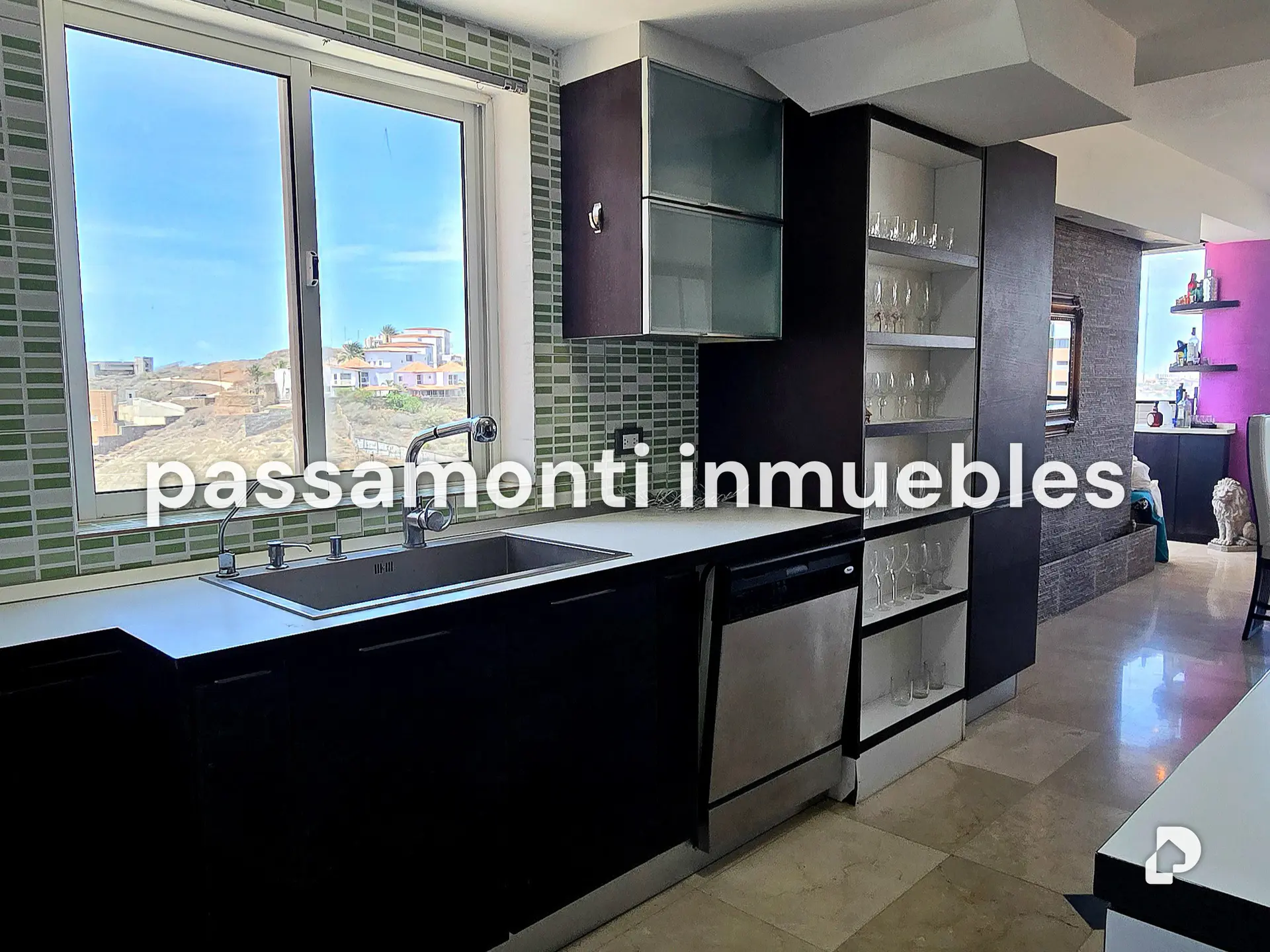 Apartment in Paraiso, Pampatar – 11