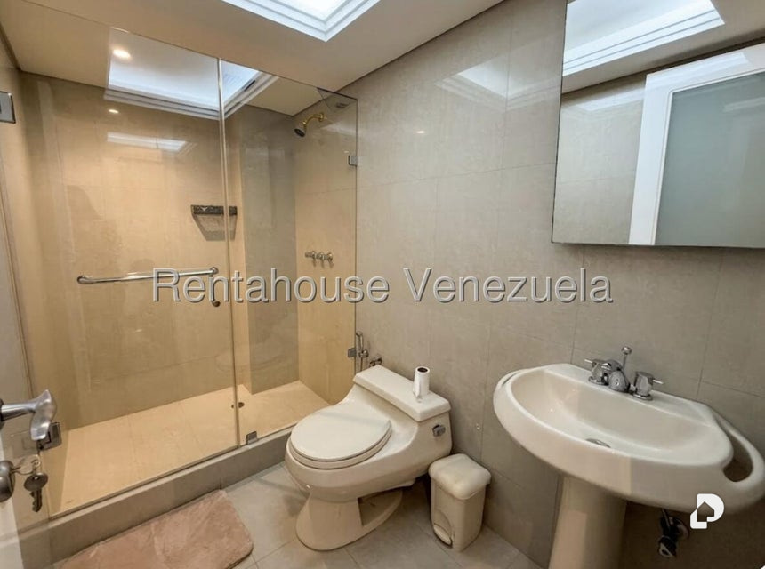 Apartamento en Lomas de La Lagunita, Caracas – 7