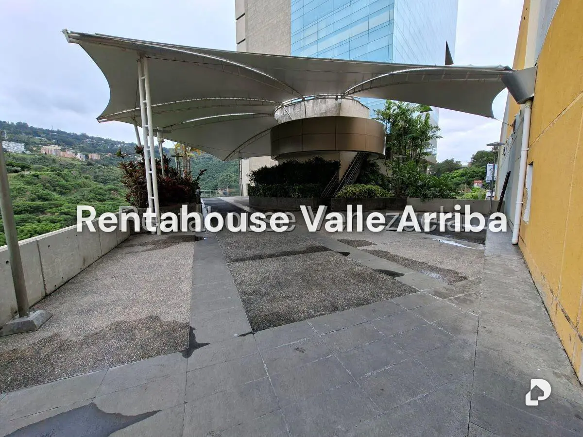 Office in Macaracuay, Caracas – 2