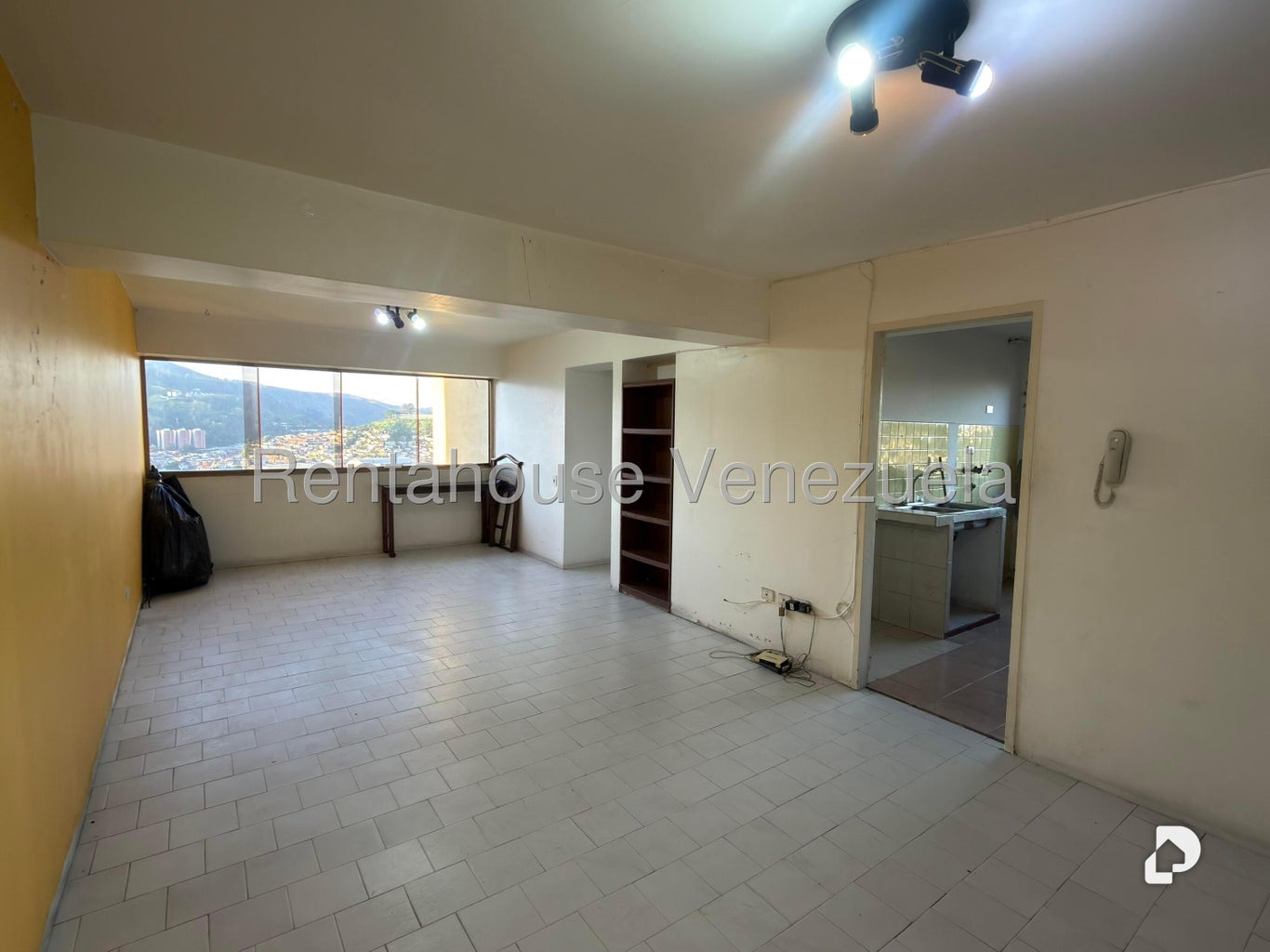 Apartment in Los Teques – 5