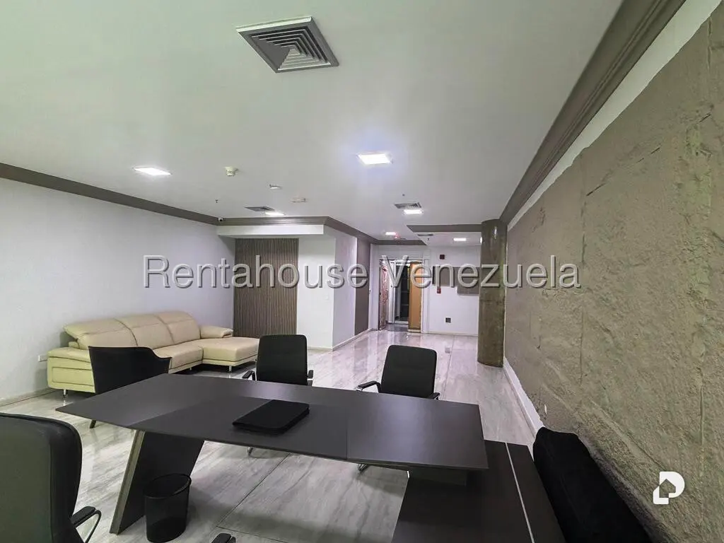 Oficina en Boleíta Norte, Caracas – 11