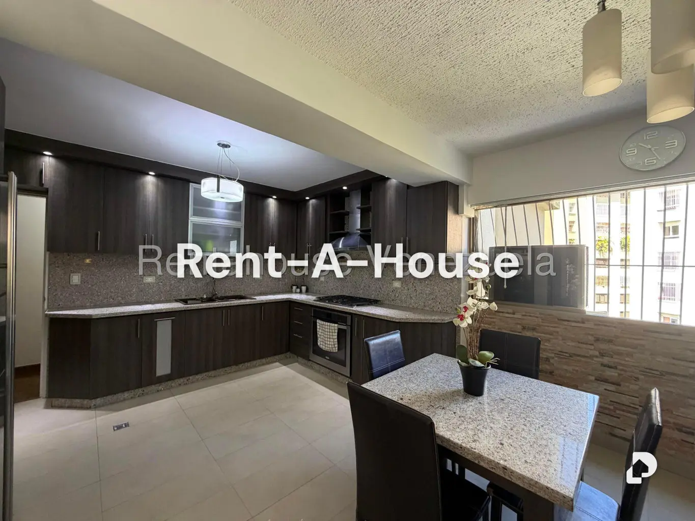 Apartamento en La Urbina, Caracas – 10