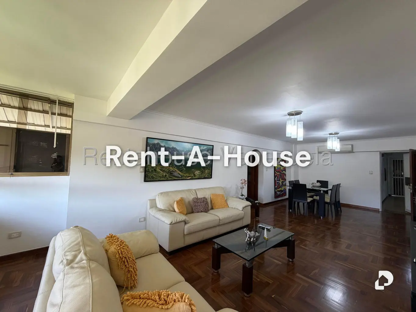 Apartamento en La Urbina, Caracas – 2