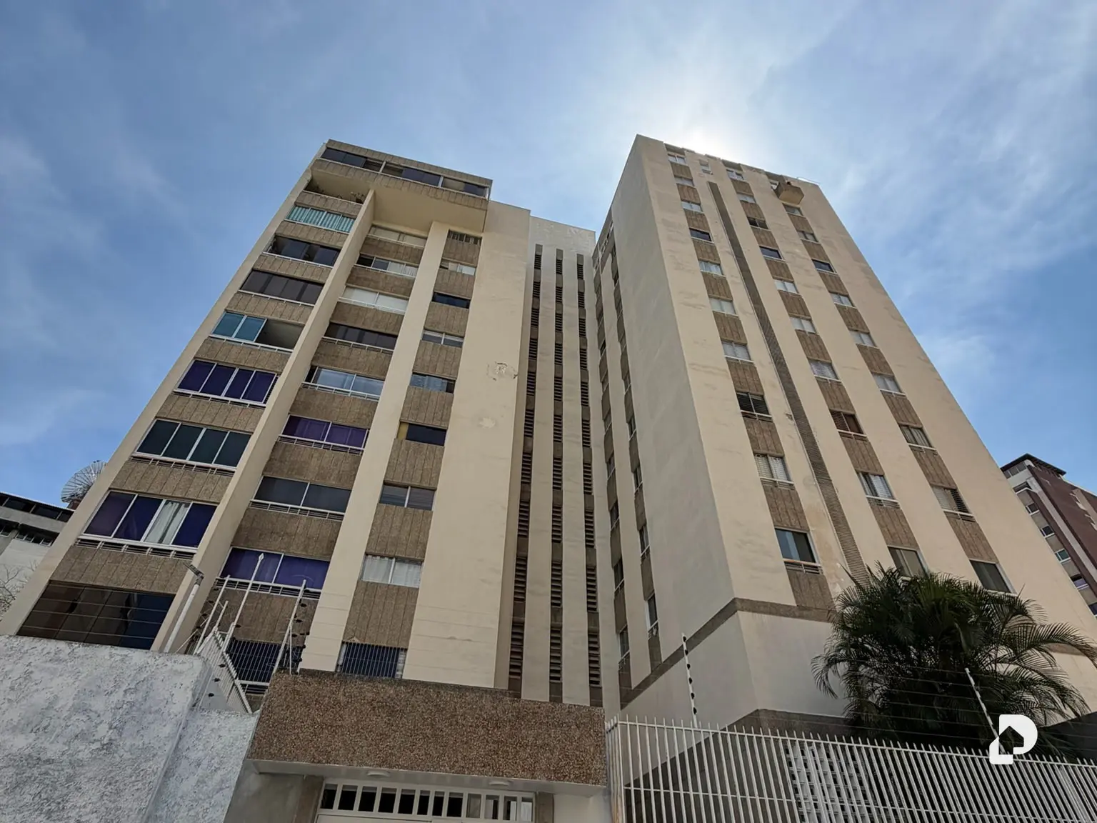 Apartamento en Santa Rosa de Lima, Caracas – 1