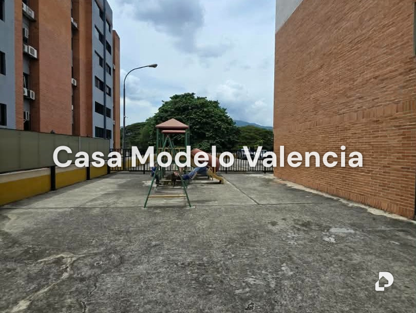 Apartamento en Tazajal, Naguanagua – 13