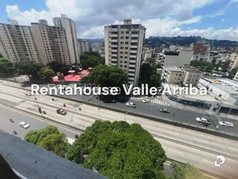 Apartamento en La Campiña, Caracas – 25