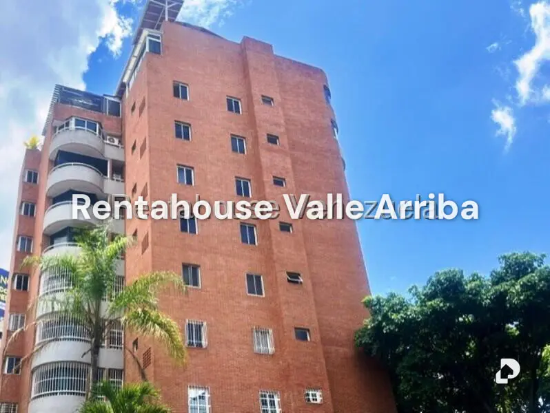 Apartamento en La Campiña, Caracas – 1