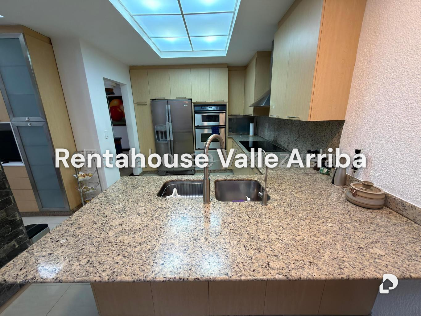 Casa en Alto Prado, Caracas – 12