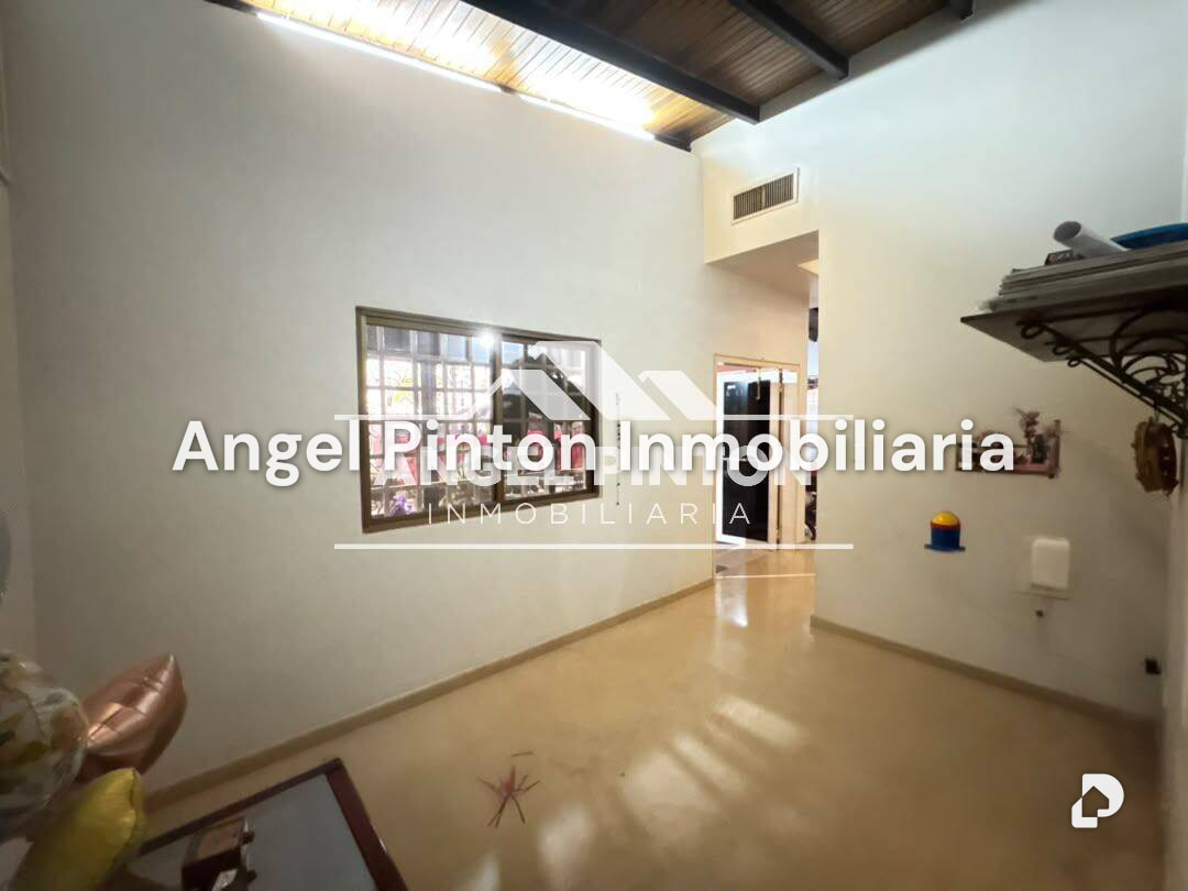 Casa en Avenida Fuerzas Armadas, Maracaibo – 6