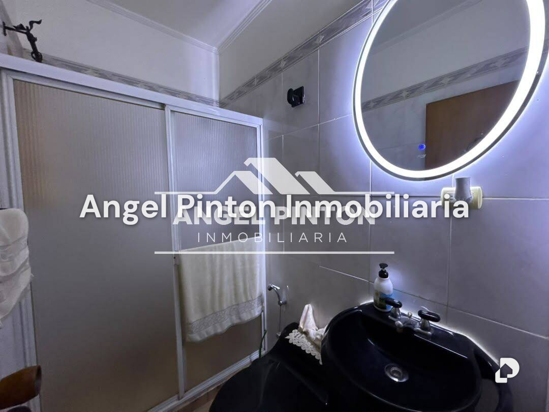 Casa en Avenida Fuerzas Armadas, Maracaibo – 19