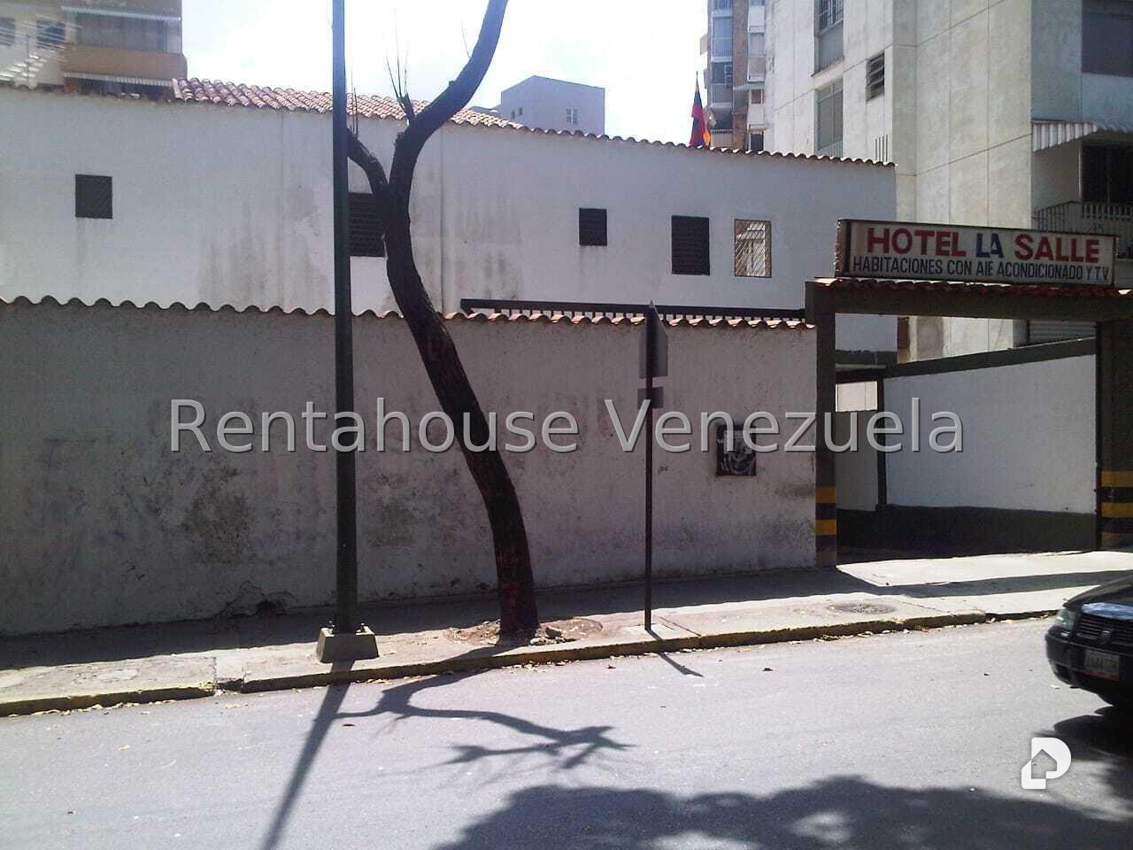 Edificio en La Florida, Caracas – 1