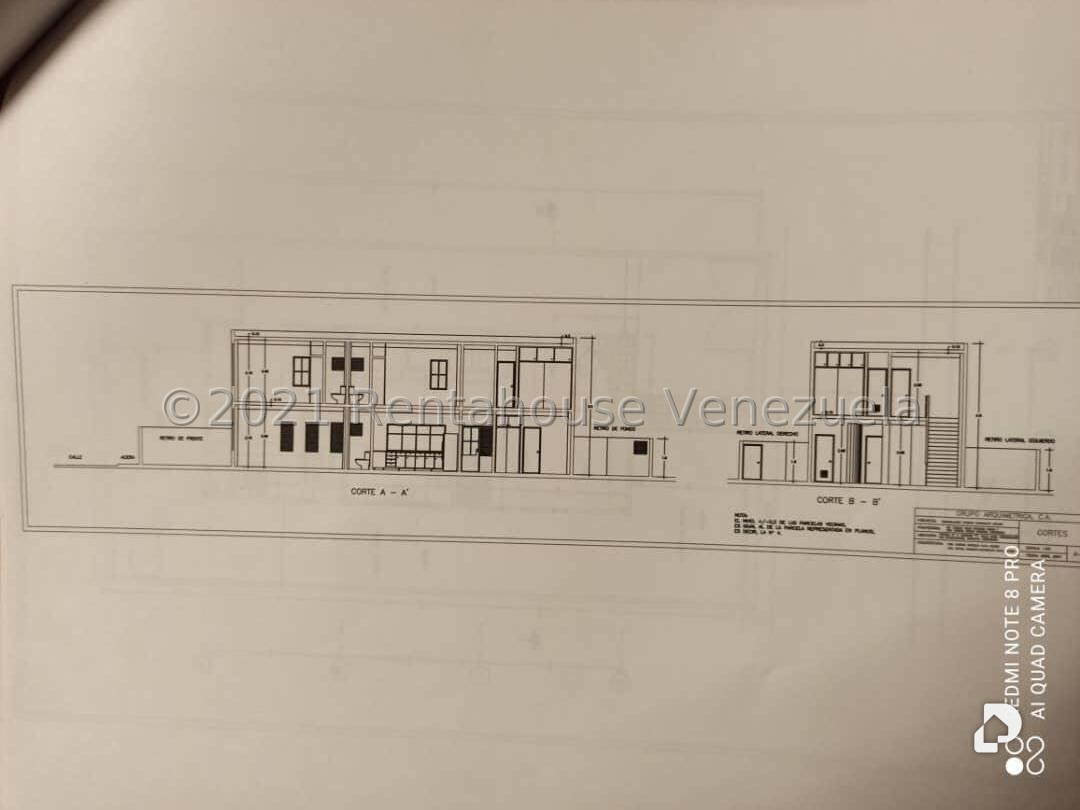 Local comercial en Los Chaguaramos, Caracas – 48