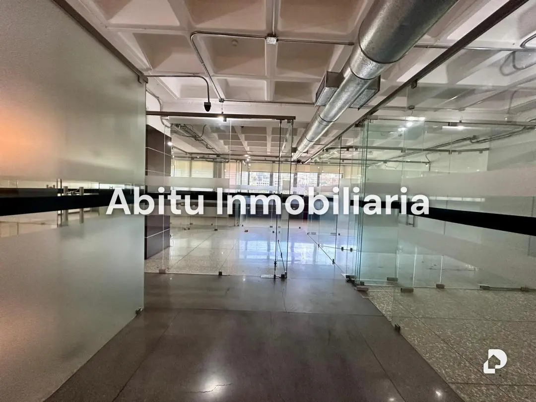 Office in La Trinidad, Caracas – 4