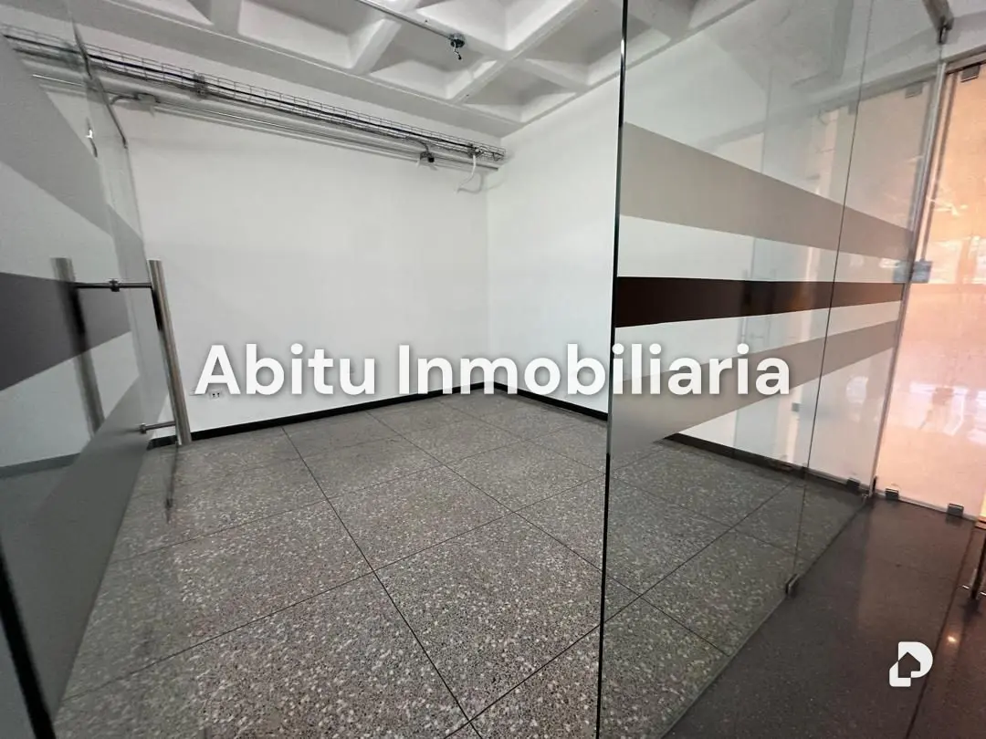 Office in La Trinidad, Caracas – 13
