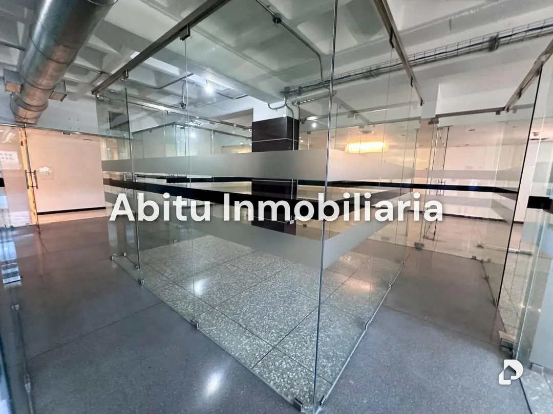 Office in La Trinidad, Caracas – 3