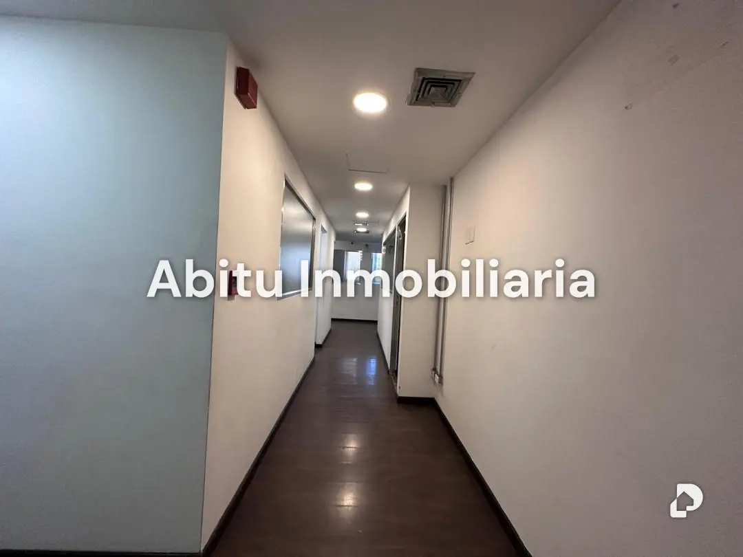 Office in La Trinidad, Caracas – 26