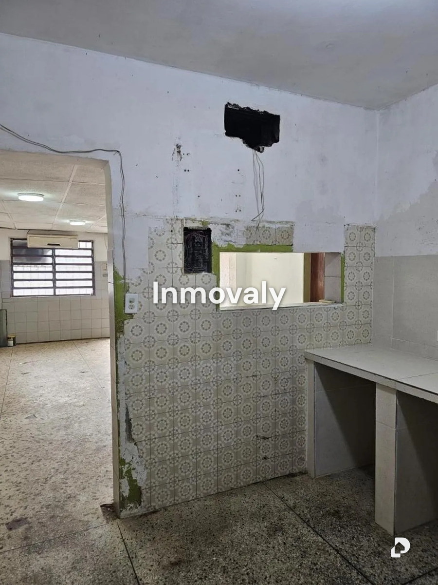 Local comercial en Valencia – 4