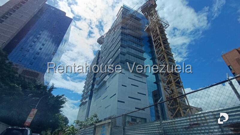 Oficina en Las Mercedes, Caracas – 15