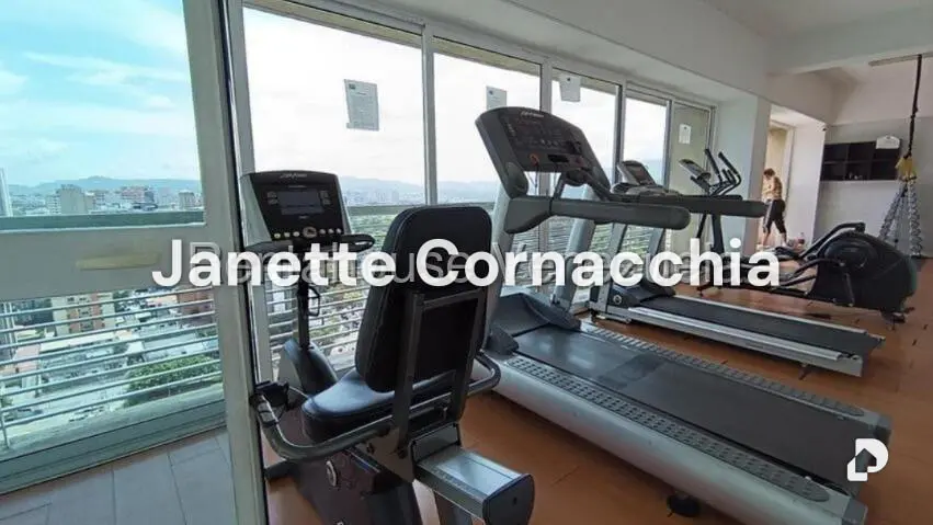Apartamento en Santa Eduvigis, Caracas – 24