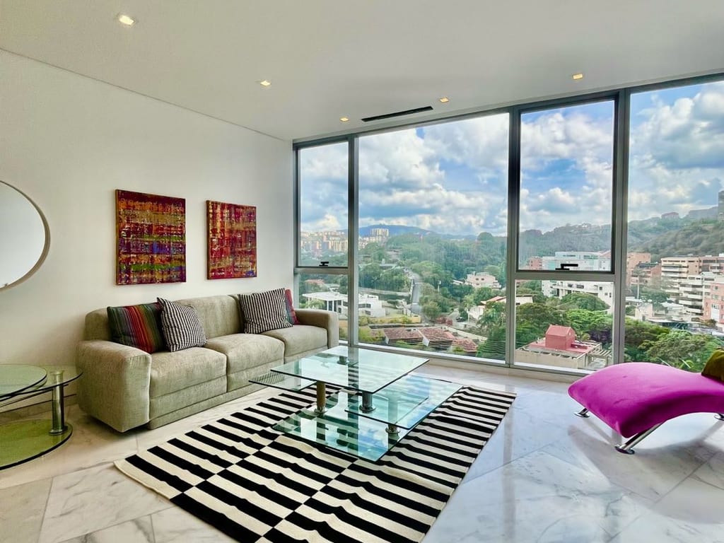 Apartamento en Las Mercedes, Caracas - 1