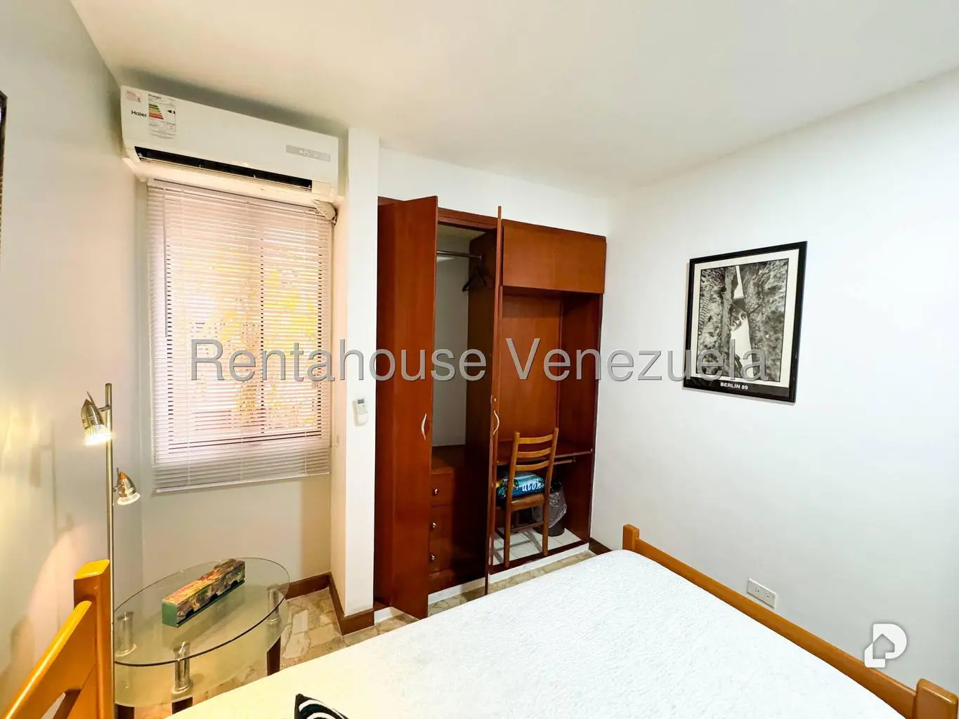 Apartamento en El Rosal, Caracas – 32