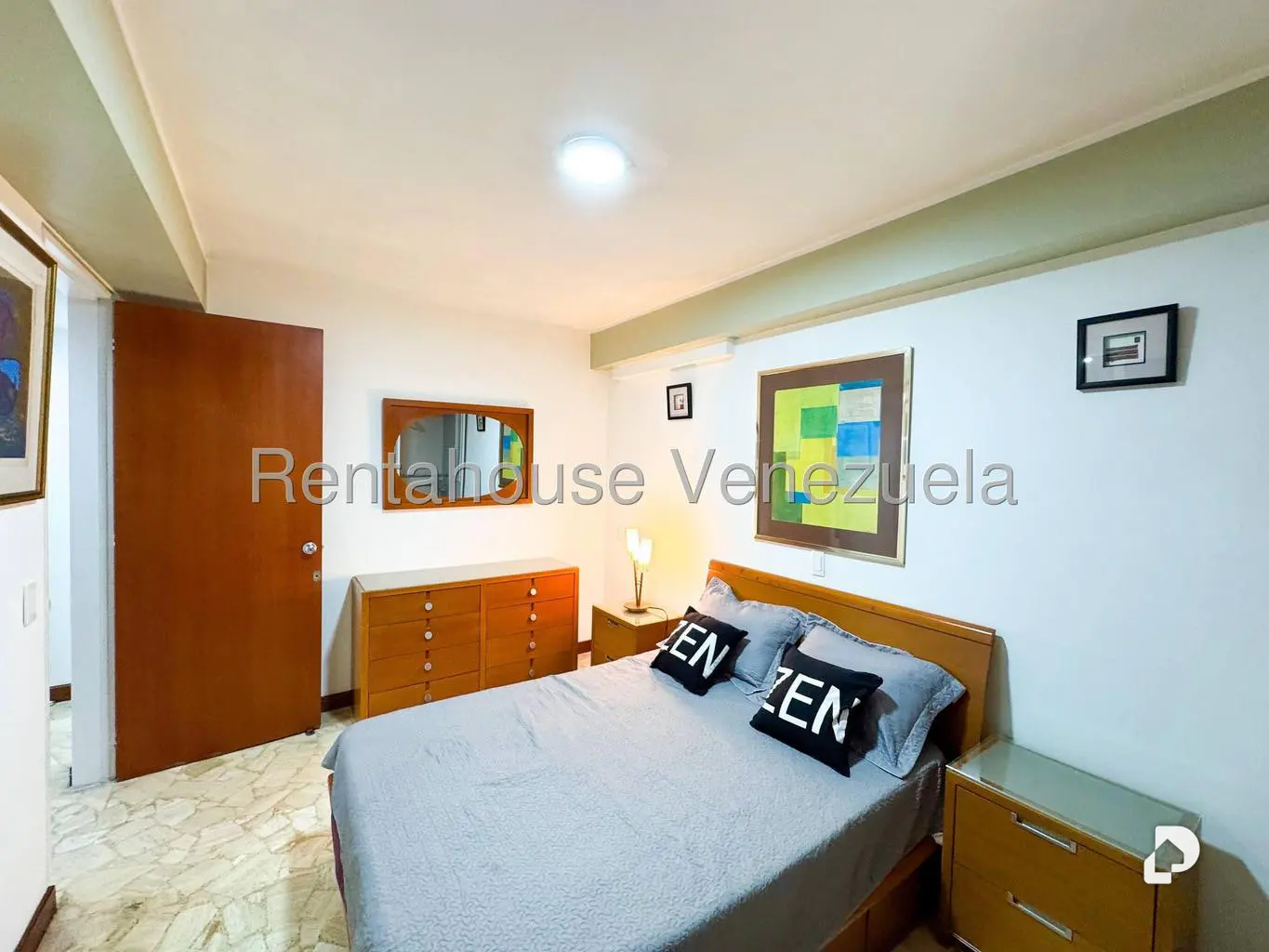 Apartamento en El Rosal, Caracas – 23