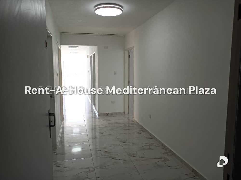 Local comercial en Los Sauces, Valencia – 31