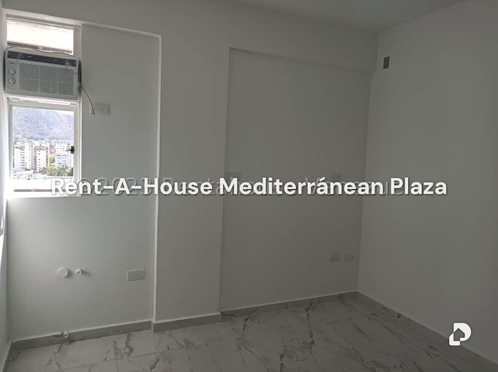 Local comercial en Los Sauces, Valencia – 34