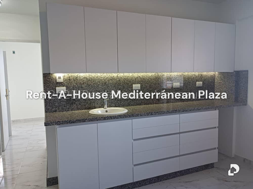 Local comercial en Los Sauces, Valencia – 37