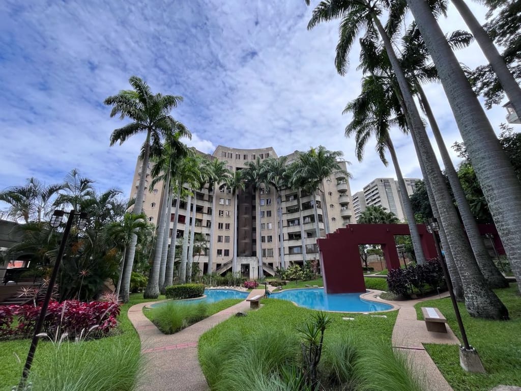 Apartamento en Santa Eduvigis, Caracas - 1
