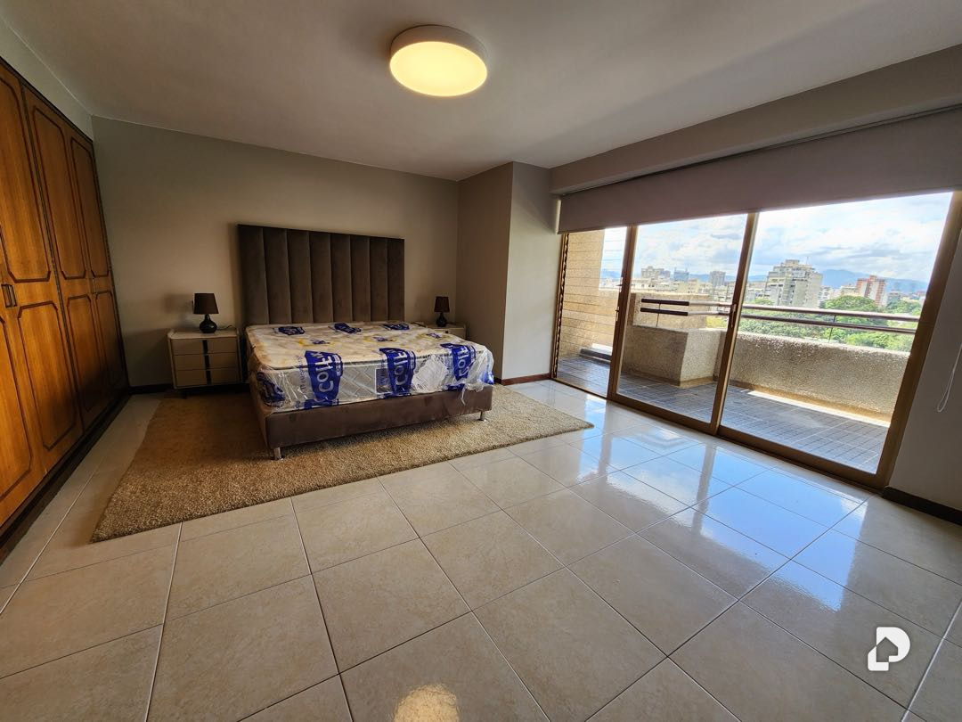 Apartamento en Santa Eduvigis, Caracas – 15