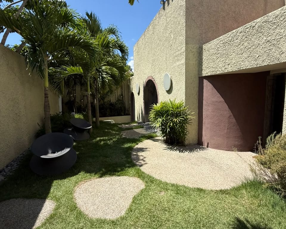 Casa en Altamira, Caracas - 1