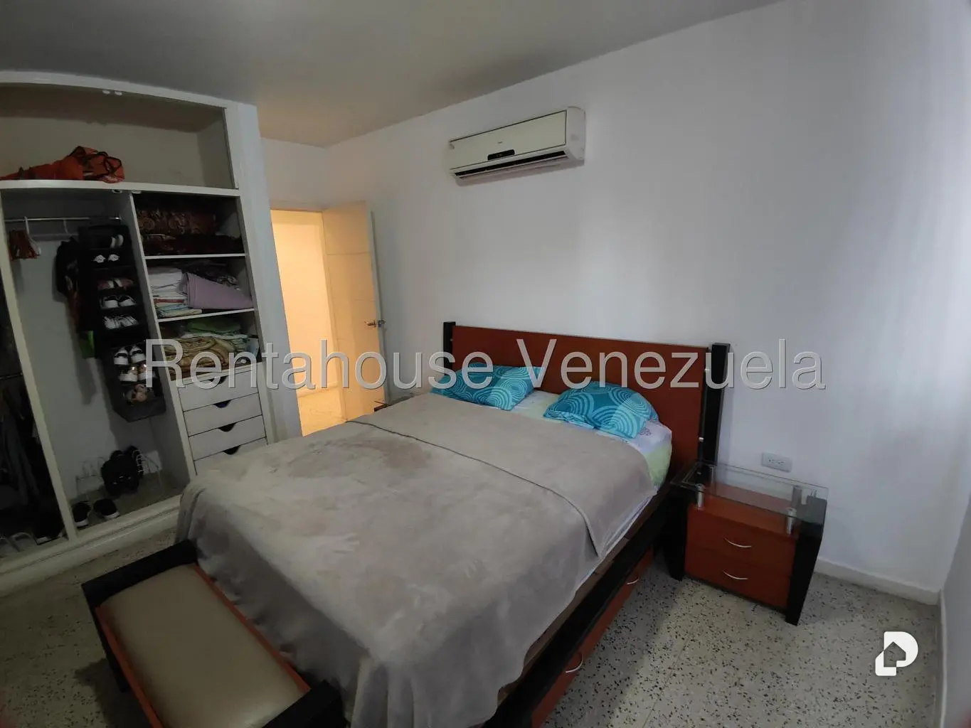 Apartamento en Bello Campo, Caracas – 28