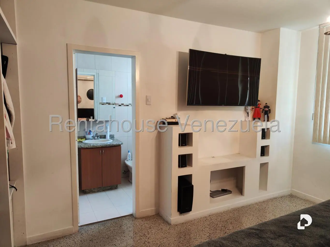 Apartamento en Bello Campo, Caracas – 25