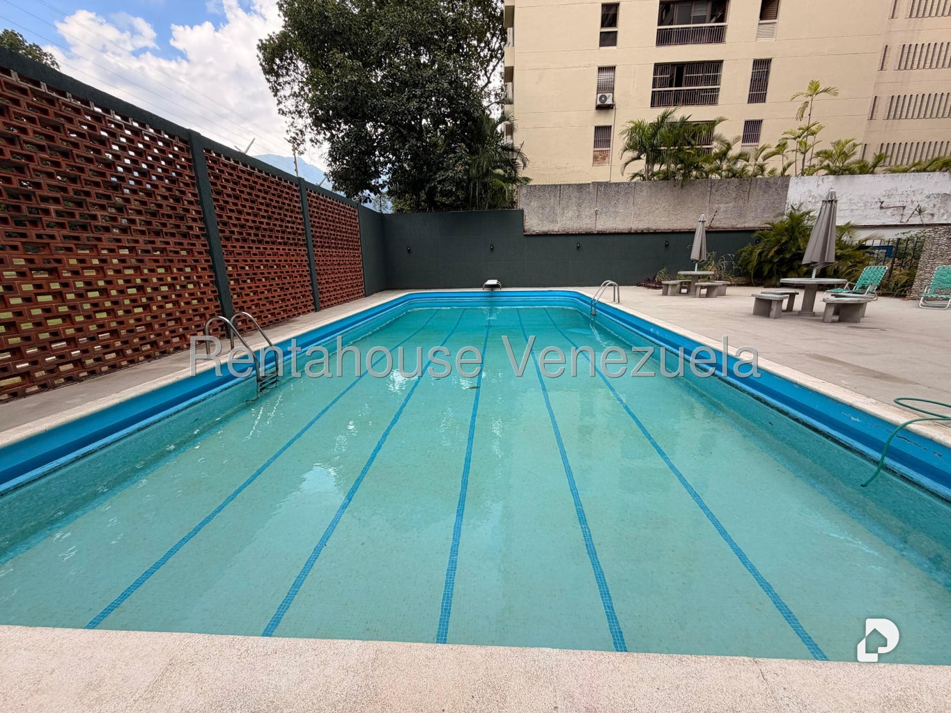 Apartamento en Campo Alegre, Caracas – 24