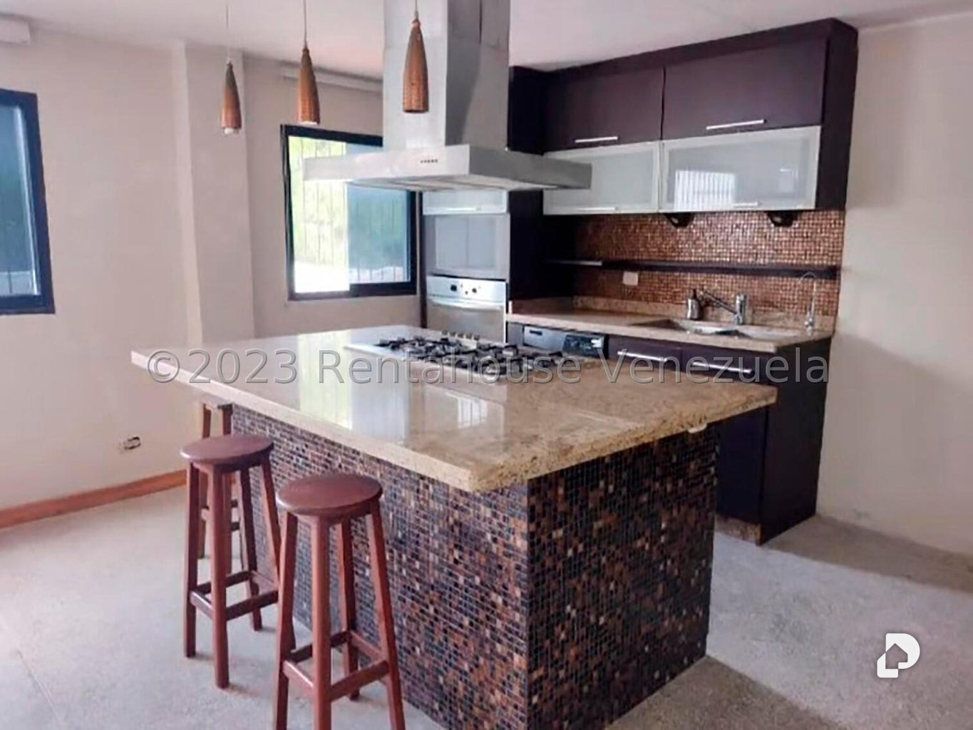 Casa en Karimao Country, Caracas – 26